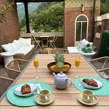 Gaeta Penthouse Apartament