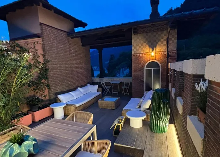 公寓 Gaeta Penthouse Nobiallo